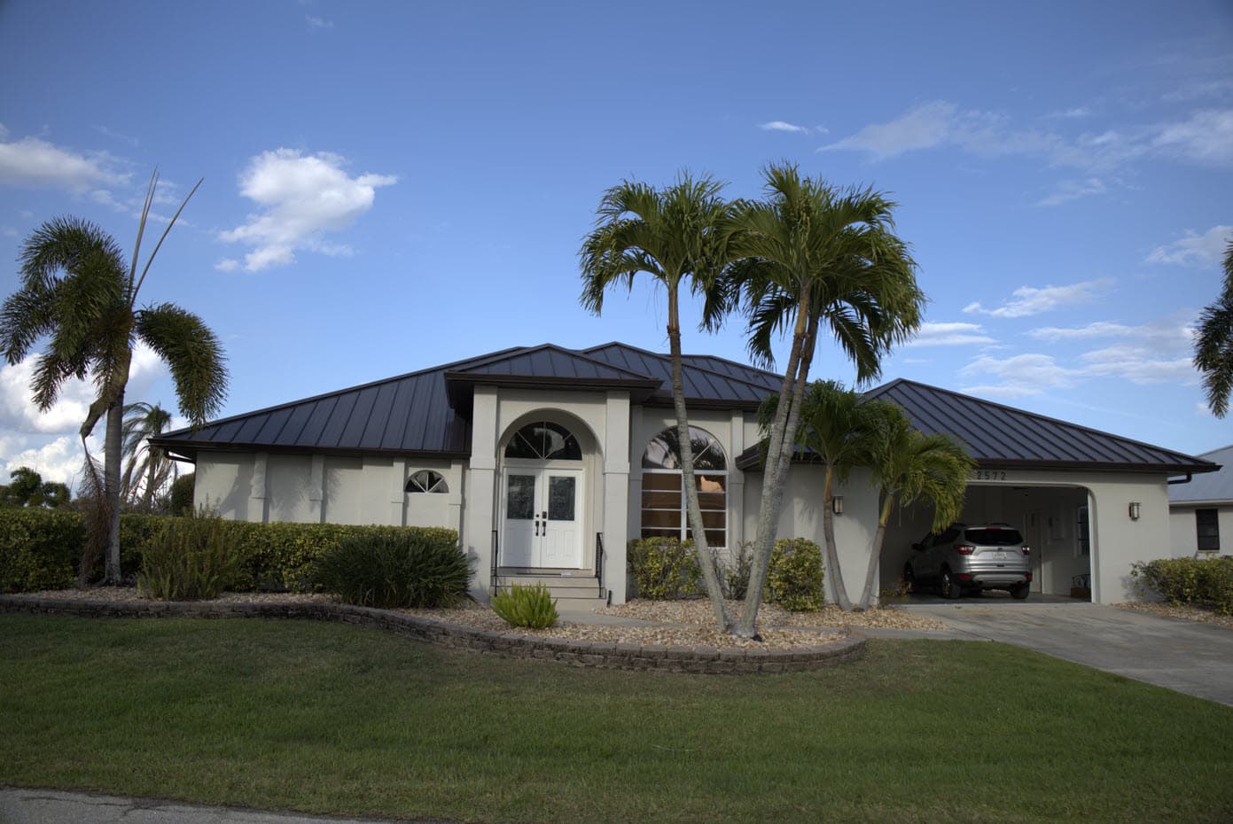 Standing Seam Metal Roof in Port Charlotte, FL completed roof project